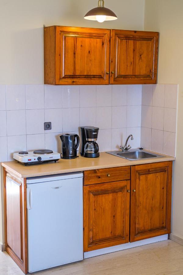 Seaside Apartments Ampavris 외부 사진