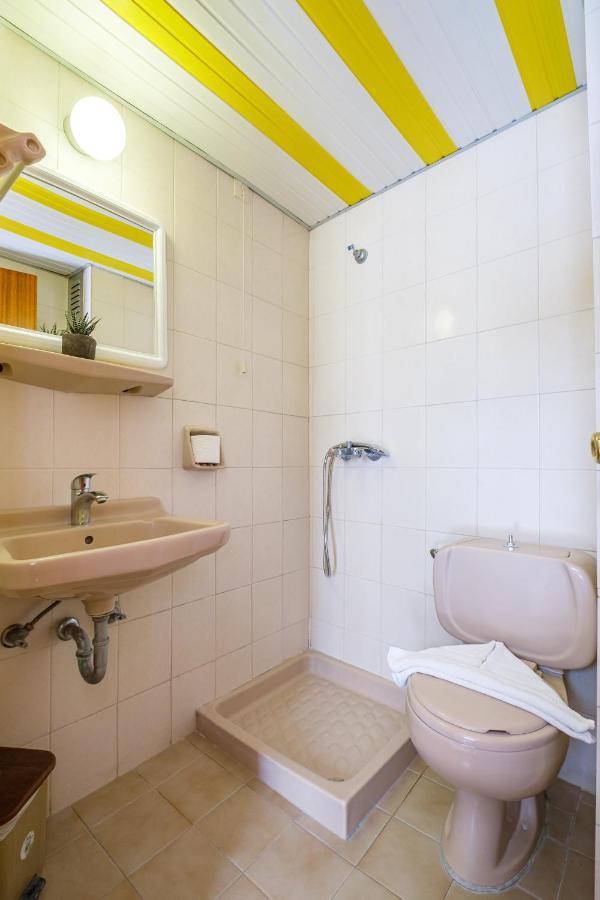 Seaside Apartments Ampavris 외부 사진